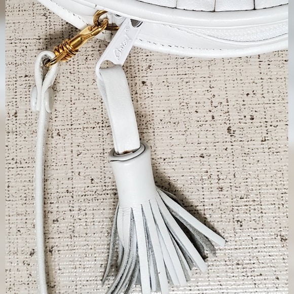 Vintage Brio! Fan Shape White Leather Convertible Bag, Fringe Tassle, EUC - Picture 6 of 15